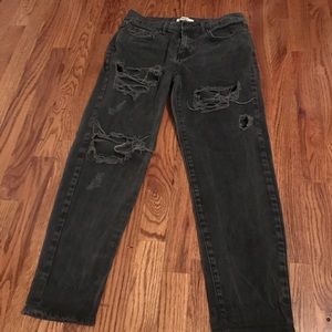 black boyfriend jeans